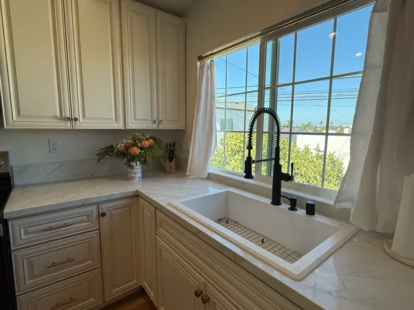 (undisclosed Address), San Diego, CA 92115