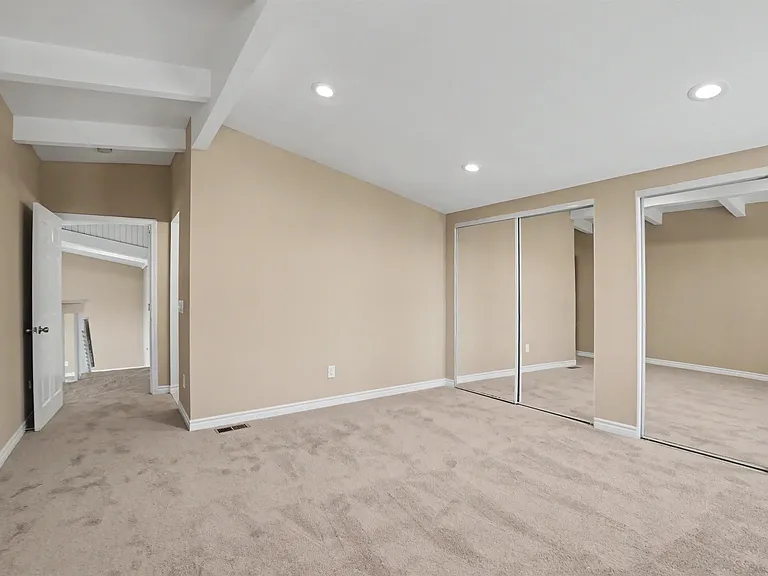 11333 Oak Creek Dr — Photo 24
