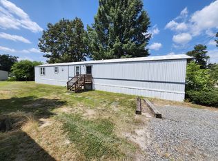 50 Granny Ln, Lawrenceville, VA 23868