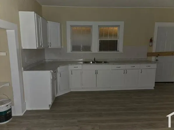 2302 Saint Charles St, Jackson, MS 39209