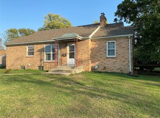 511 N 2nd St, Wellsville, MO 63384