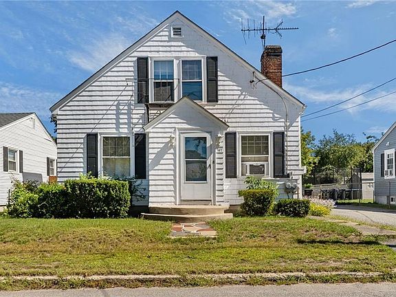 2nd image of 147 Bloodgood St
