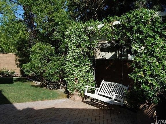 3rd image of 15518 Orchid Ave