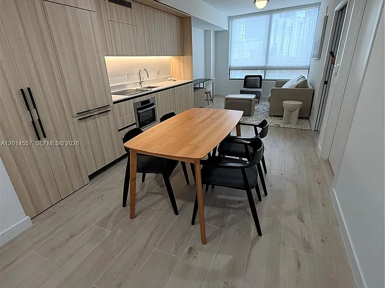 225 N Miami Ave #907 — Photo 14