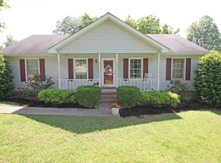 5202 Rudolph St, Springfield, TN 37172
