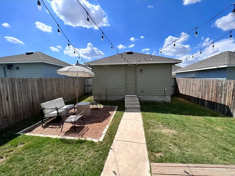 17908 Papaveri Way — Photo 5