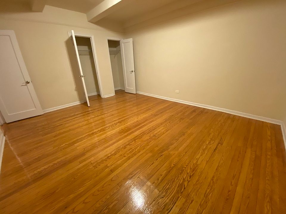 2nd image of 3520 108th St APT 3B