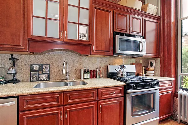 Rented by Corcoran | media 14