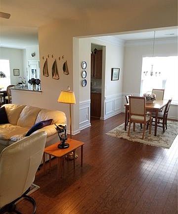 3rd image of 44409 Oriole Dr Suite 103