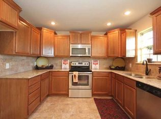 1407 Vineyard St, Pea Ridge, AR 72751