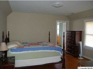 345 Blount Ave, Guntersville, AL 35976