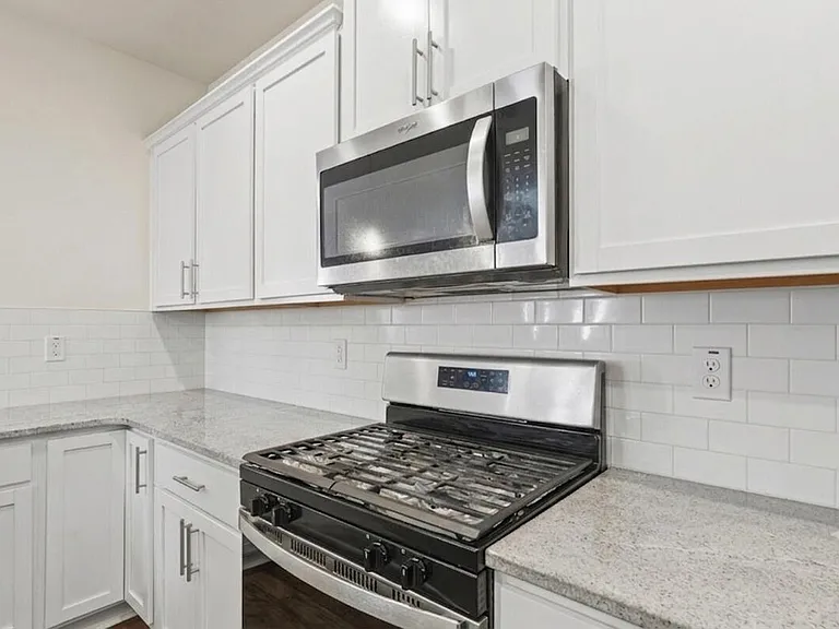 321 Parker Station Ave — Photo 10