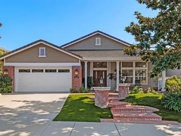 3317 Camino Coronado, Carlsbad, CA 92009