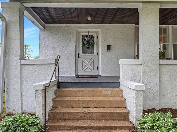2nd image of 7817 Weil Ave