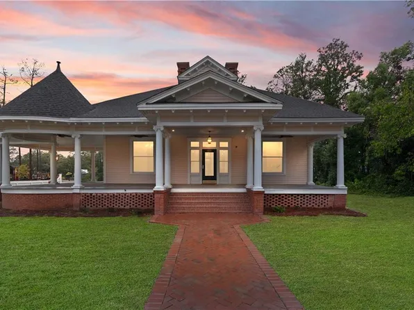 286 S Wayne St, Jesup, GA 31546