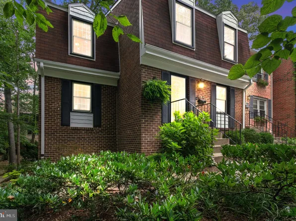 1766 Albermarle Dr #1, Crofton, MD 21114