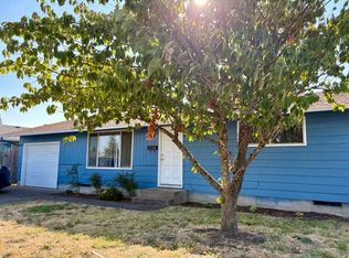 1220 21st St, Springfield, OR 97477