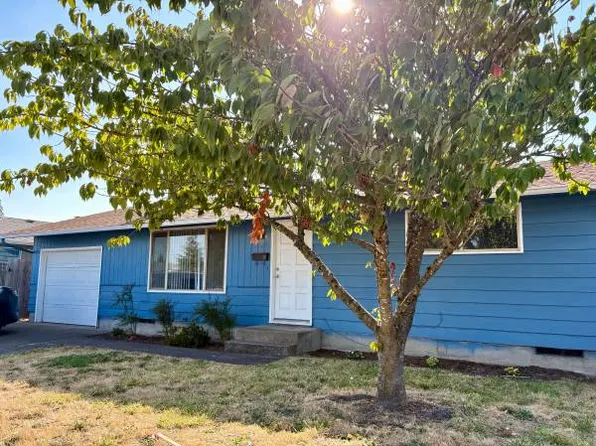 1220 21st St, Springfield, OR 97477