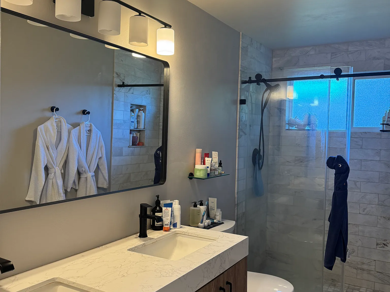 3 bed, 1.5 bath, 1160 sqft, $2,900 — Photo 3