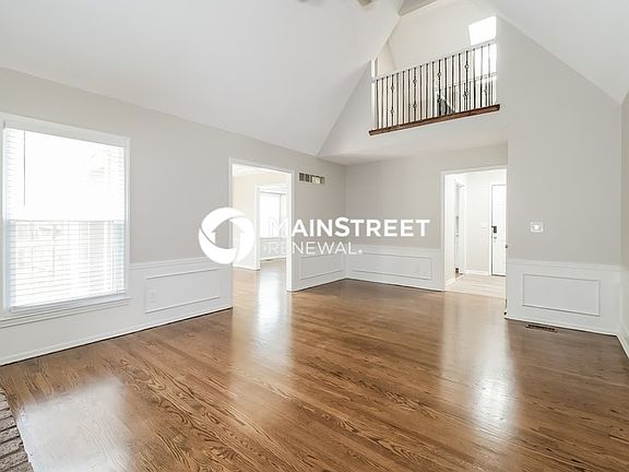 3rd image of 15917 W 149th Ter