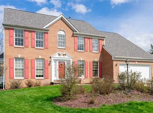 1247 Belmont Dr, South Park, PA