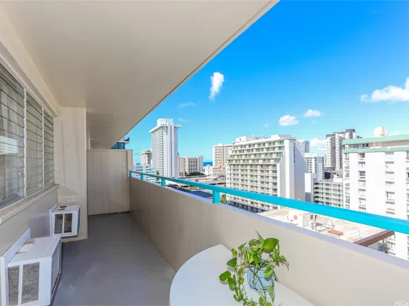 444 Kanekapolei St, Honolulu, HI 96815