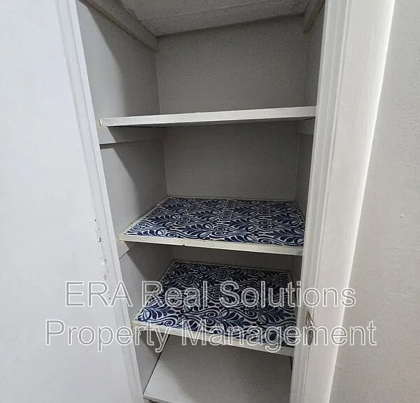1124 Olney Dr — Photo 16