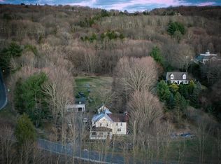 74 Middle Quarter Rd, Woodbury, CT 06798