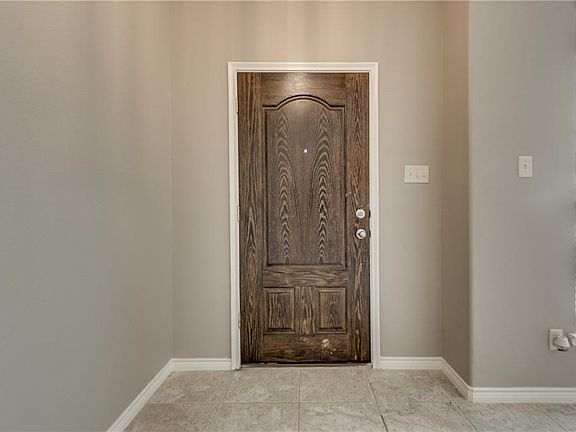 5th image of 8920 Whitehead St