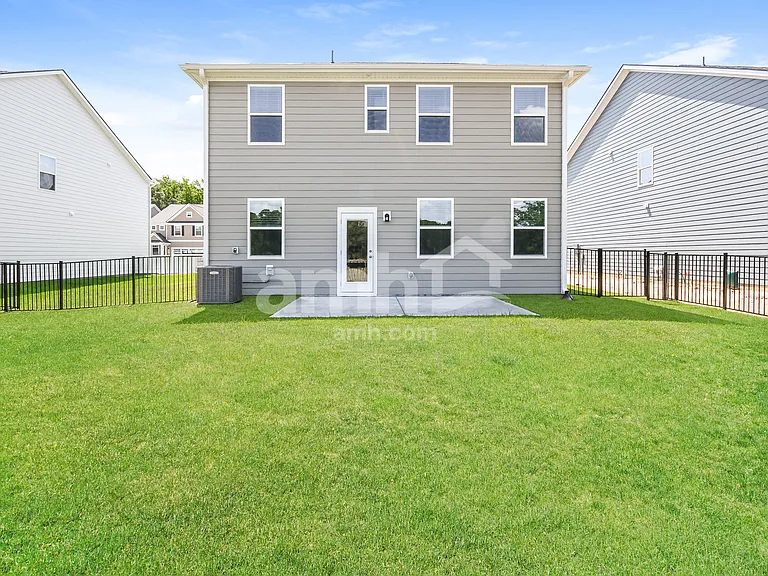 504 Armstrong Curv — Photo 21