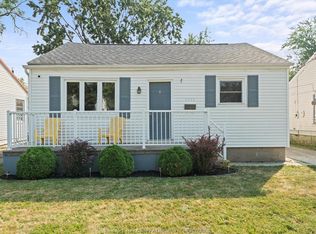 1614 Westcott Rd, Windsor, ON N8Y 4C7