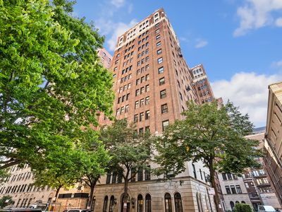 415 W Aldine Ave APT 7B, Chicago, IL, 60657
