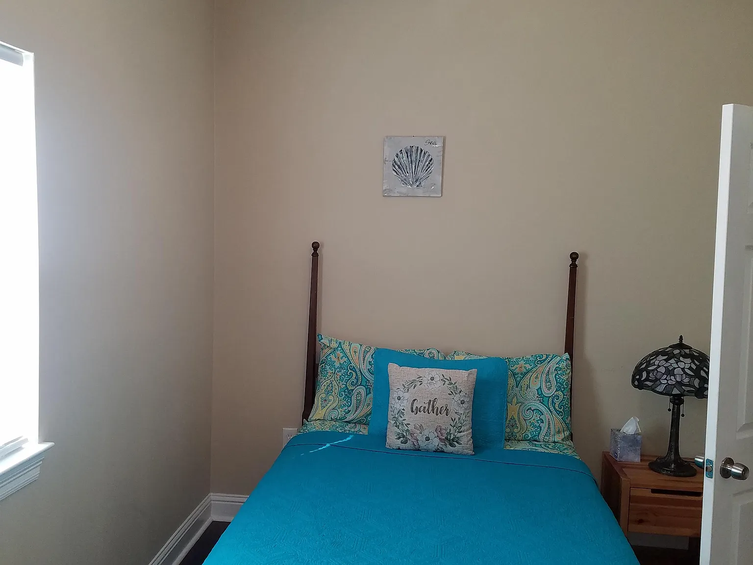 4 bed, 4.0 bath, 2600 sqft, $793 — Photo 1