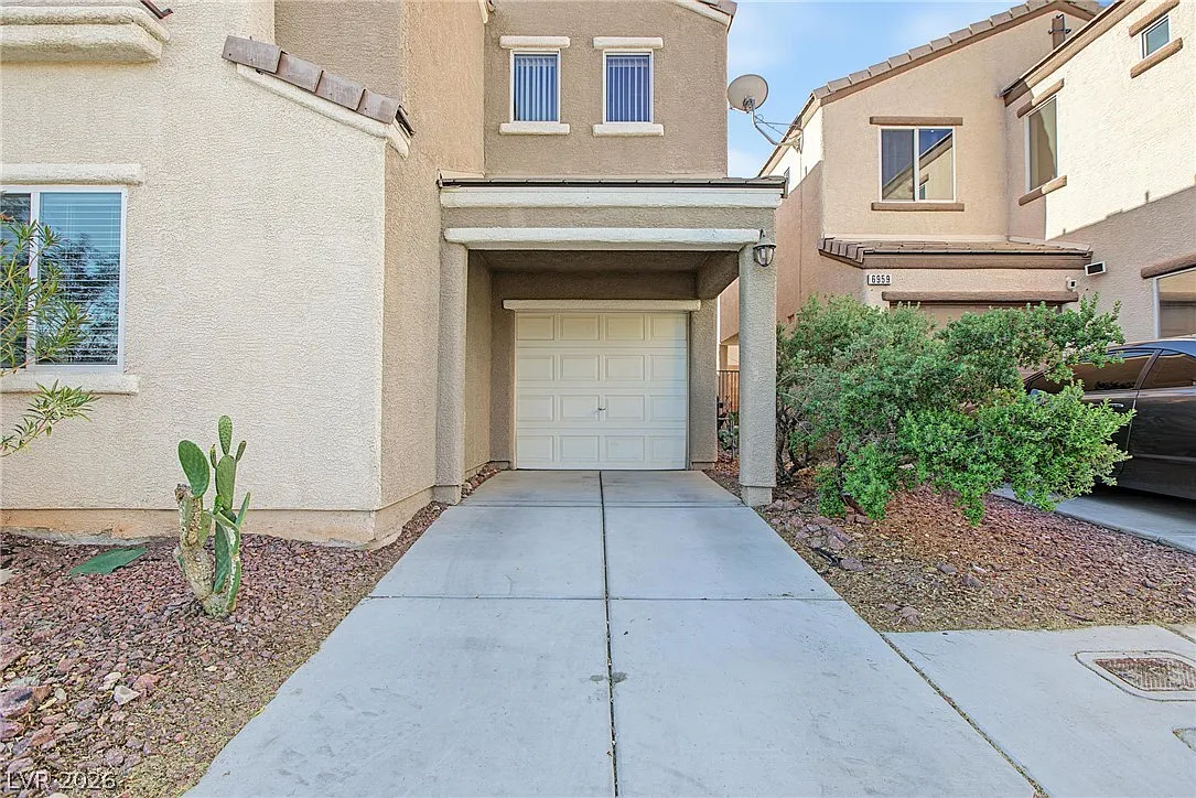 3 bed, 3.5 bath, 1549 sqft, $2,200 — Photo 4