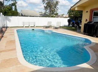 11426 Country Sound Ct, Boca Raton, FL 33428