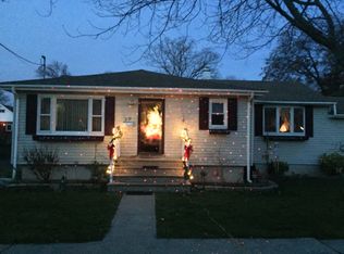 29 Woodland Rd, Spotswood, NJ 08884