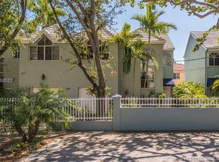 3102 Shipping Ave #B, Miami, FL 33133