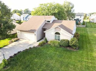 14718 Buckthorn Ct, Fort Wayne, IN 46814