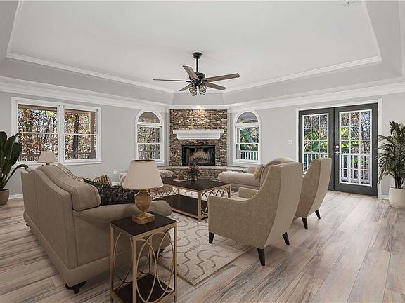 2nd image of 11637 Brown Bridge Rd