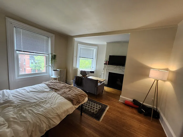 29 Massachusetts Ave #3 — Photo 1