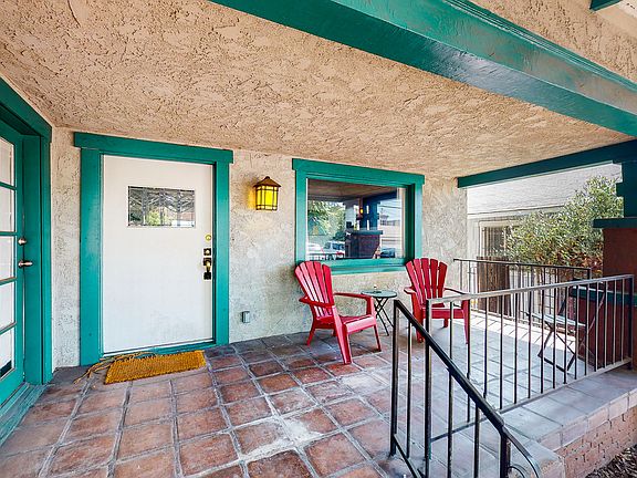 4th image of 932 Manzanita St
