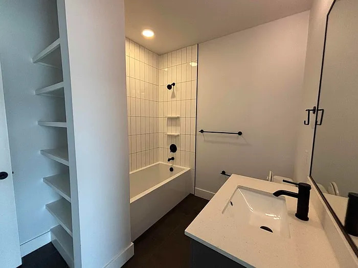 2220 Webberville Rd #205 — Photo 12
