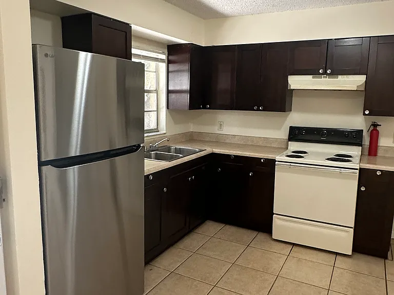 9406 N Hartts Dr #A — Photo 26