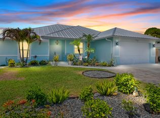 6481 SE Clairmont Pl, Hobe Sound, FL 33455
