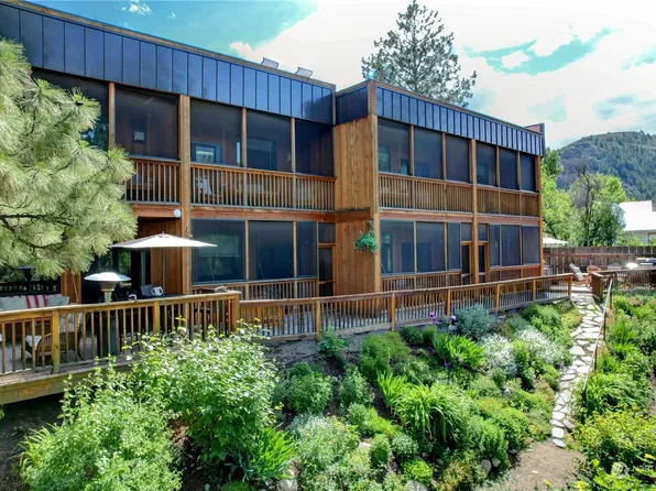 140 Twisp Avenue W #203, Twisp, WA 98856