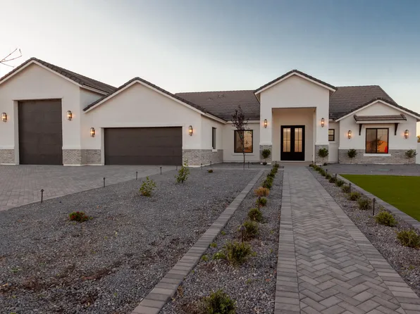 3782 E Weston Lane, San Tan Valley, AZ 85140