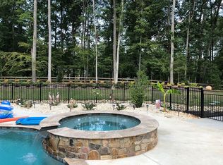 280 Worthington Dr, Mount Ulla, NC 28125