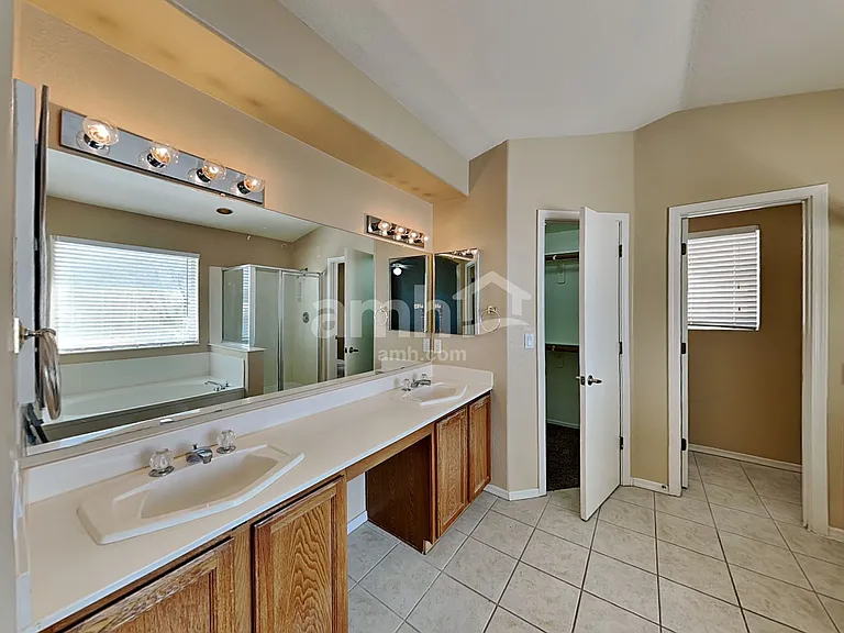6760 W Alegria Dr — Photo 11