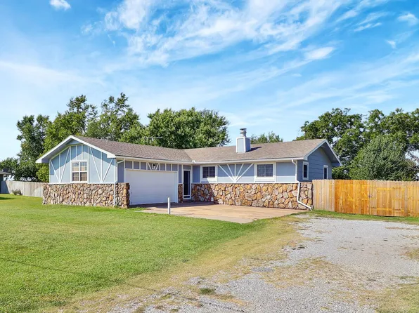 1375 N Broadway Rd, Peck, KS 67120