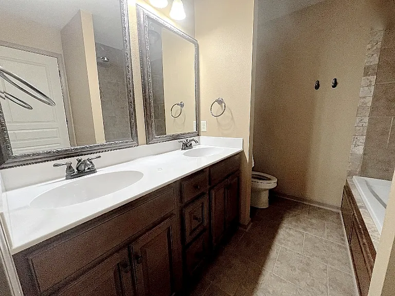 4757 Wildwood Ln — Photo 9